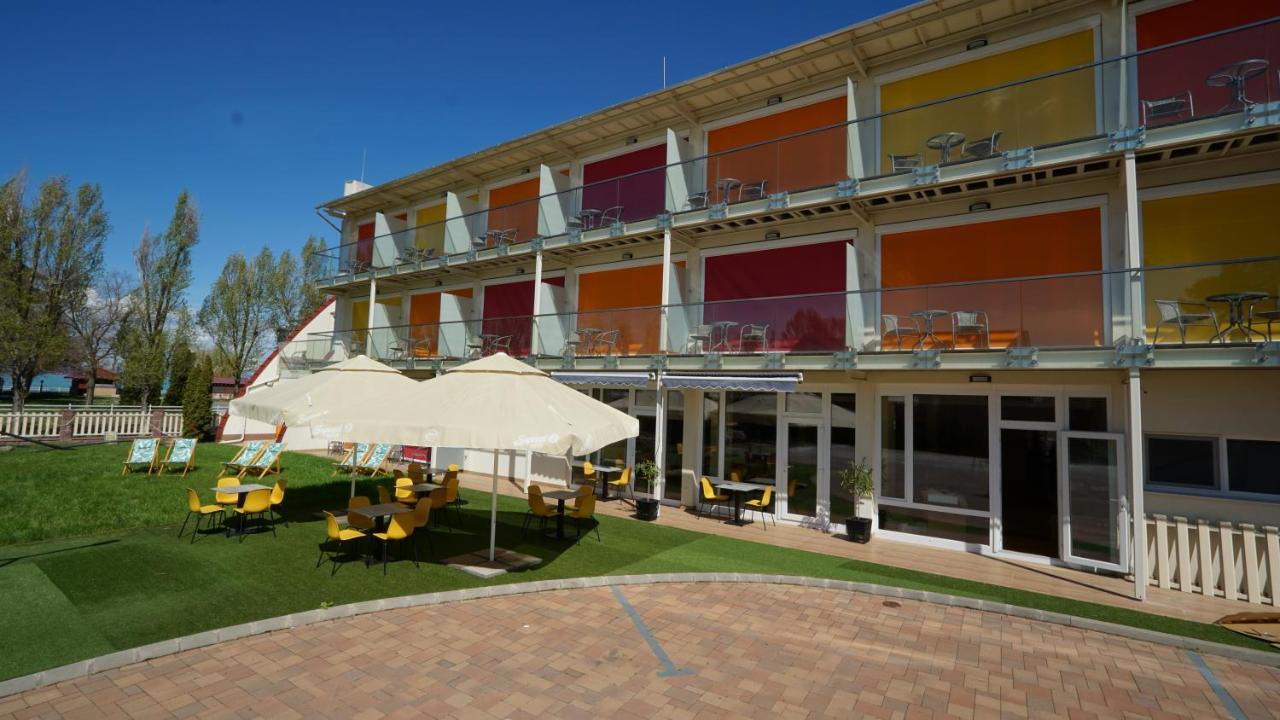 Colors Hotel 3*